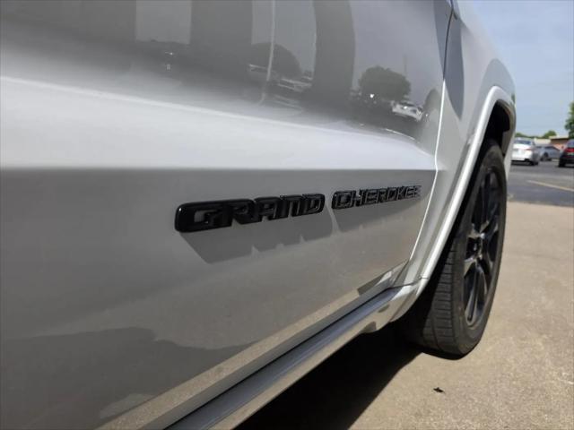 2020 Jeep Grand Cherokee Altitude 4x2