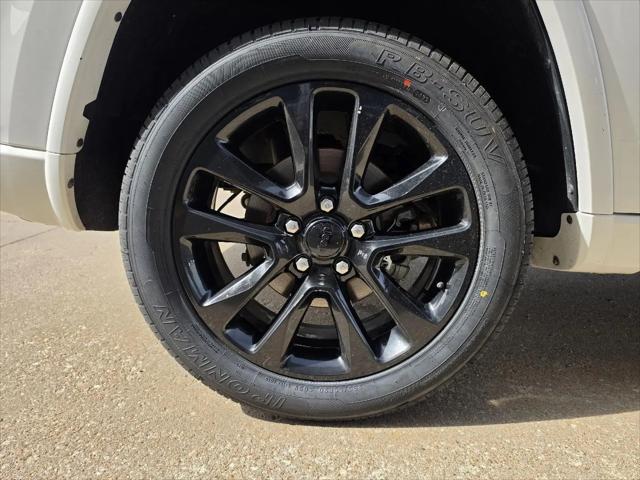 2020 Jeep Grand Cherokee Altitude 4x2