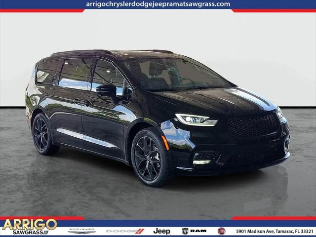 2026 Chrysler Pacifica Select for sale in Tamarac, FL