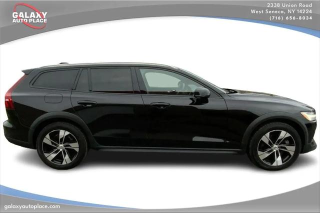 2020 Volvo V60 Cross Country T5