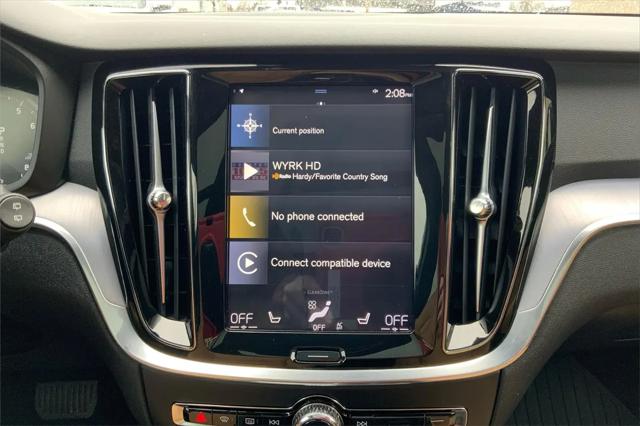 2020 Volvo V60 Cross Country T5