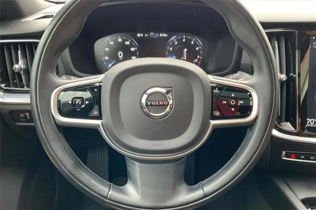 2020 Volvo V60 Cross Country T5