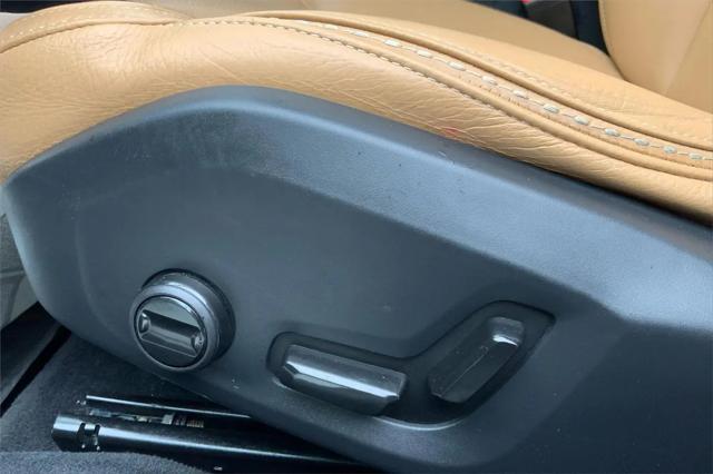 2020 Volvo V60 Cross Country T5