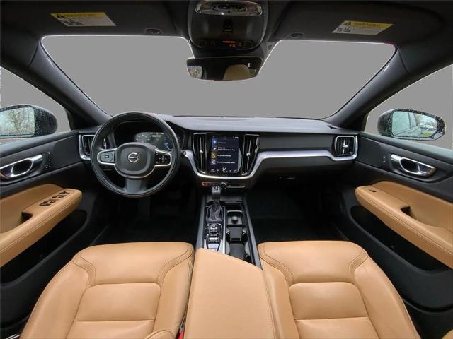 2020 Volvo V60 Cross Country T5