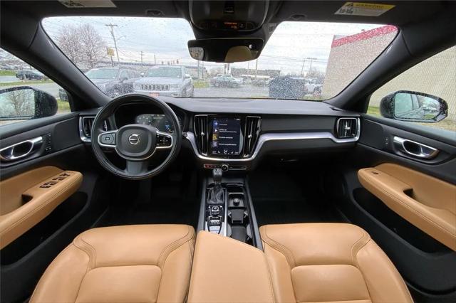 2020 Volvo V60 Cross Country T5