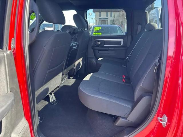 2024 Ram 1500 Classic Warlock Crew Cab 4x4 5'7" Box
