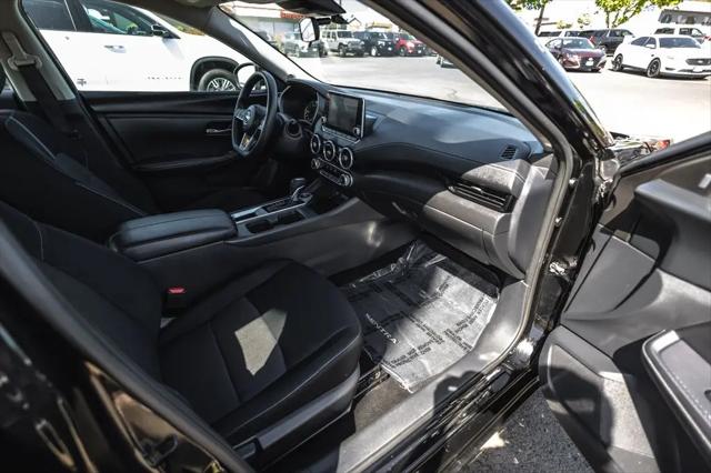 2024 Nissan Sentra SV Xtronic CVT