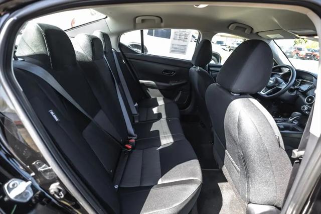 2024 Nissan Sentra SV Xtronic CVT