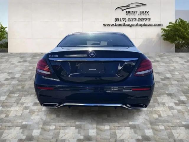 2017 Mercedes-Benz E-CLASS E 300 E 300