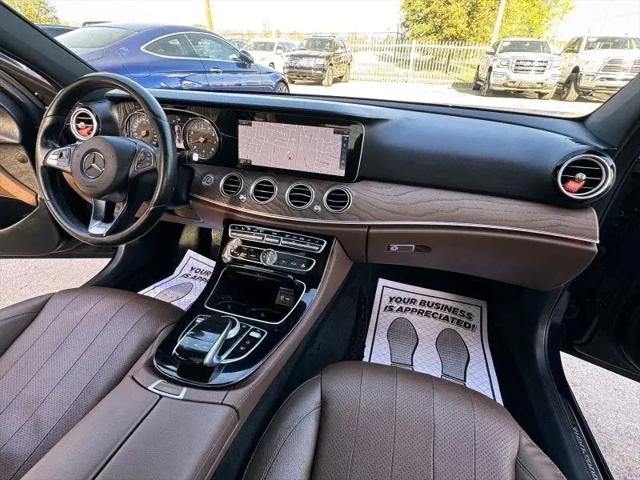 2017 Mercedes-Benz E-CLASS E 300 E 300