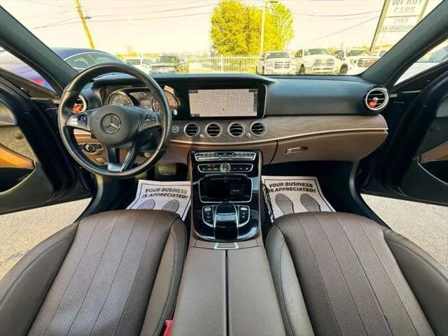 2017 Mercedes-Benz E-CLASS E 300 E 300