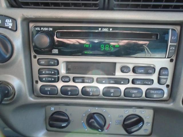 2003 Ford Explorer Sport XLS