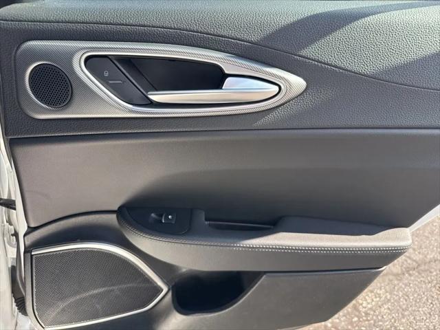 2023 Alfa Romeo Giulia Veloce AWD