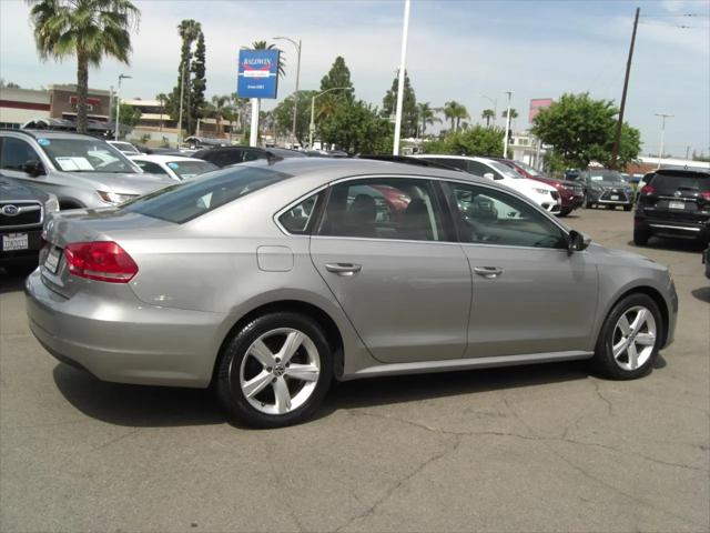 2012 Volkswagen Passat 2.5L SE