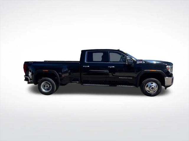 2022 GMC Sierra 3500HD 4WD Crew Cab Long Bed SLT