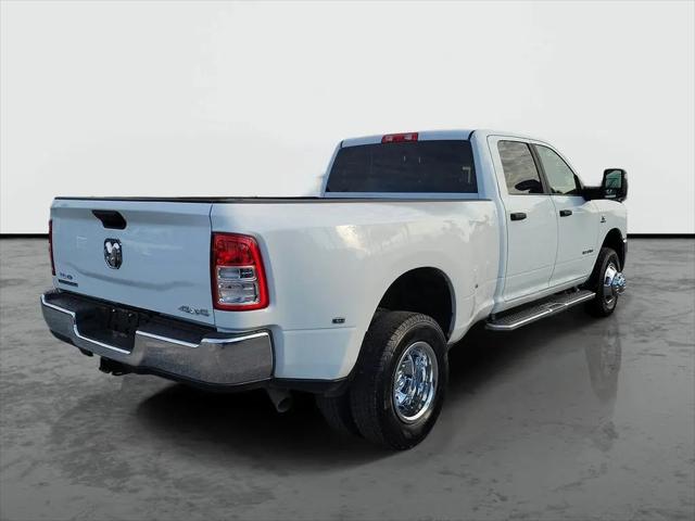 2024 Ram 3500 Big Horn Crew Cab 4x4 8' Box