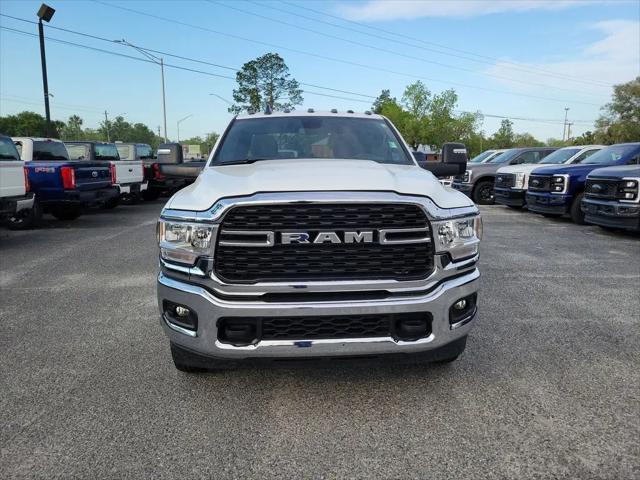 2024 Ram 3500 Big Horn Crew Cab 4x4 8' Box