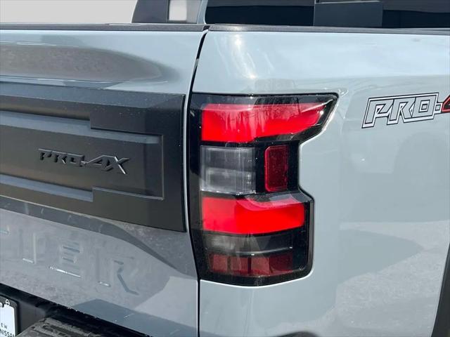 2026 Nissan Frontier Crew Cab PRO-4X 4x4