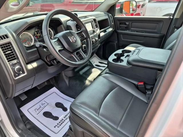 2024 Ram 1500 Classic Tradesman Crew Cab 4x4 5'7" Box