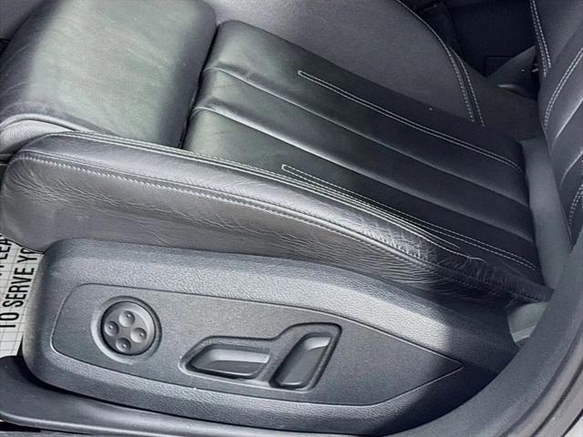 2023 Audi A4 Premium Plus 45 TFSI S line quattro S tronic