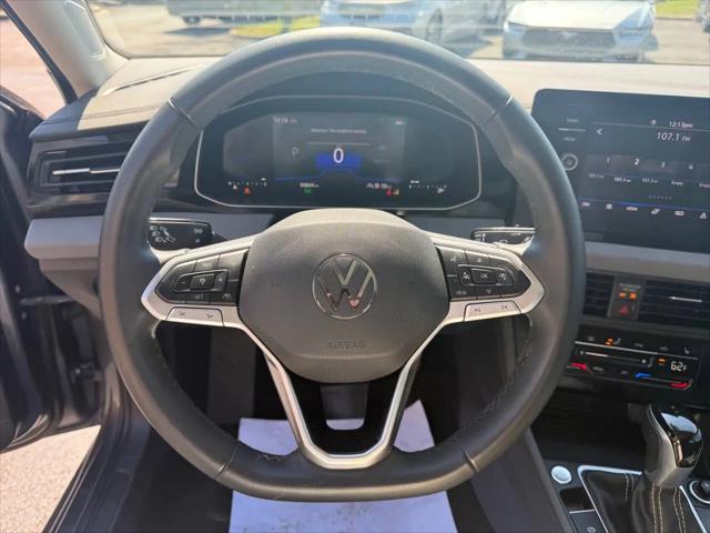 2025 Volkswagen Jetta 1.5T SE