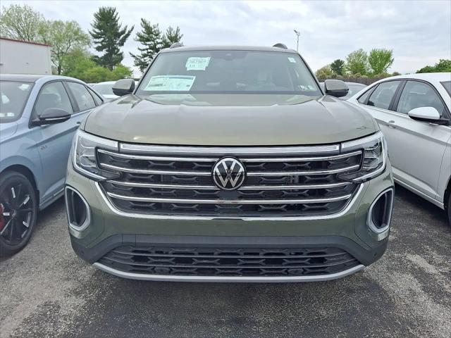 2026 Volkswagen Atlas SE with Technology