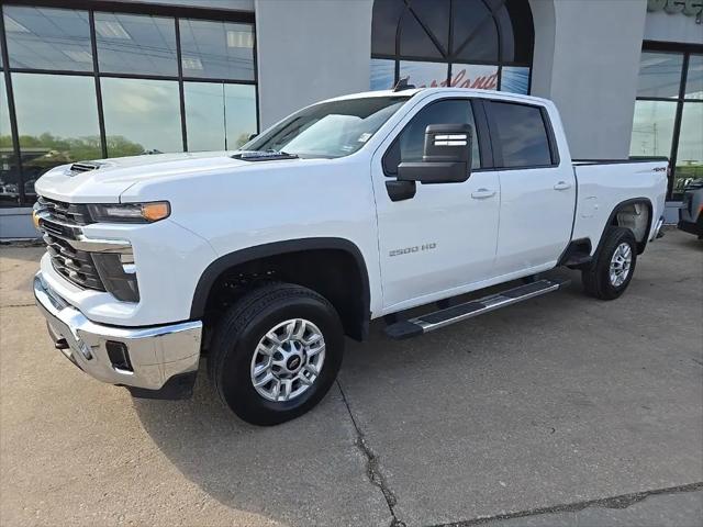 2025 Chevrolet Silverado 2500HD 4WD Crew Cab Standard Bed LT
