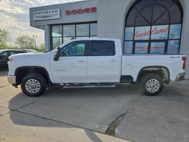 2025 Chevrolet Silverado 2500HD 4WD Crew Cab Standard Bed LT