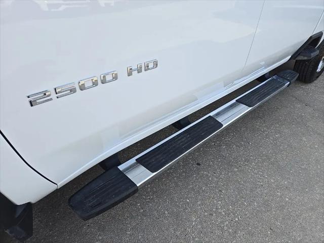 2025 Chevrolet Silverado 2500HD 4WD Crew Cab Standard Bed LT