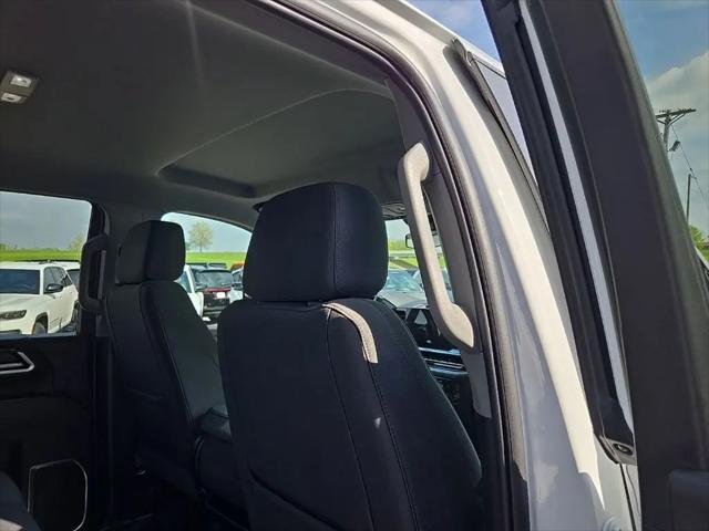 2025 Chevrolet Silverado 2500HD 4WD Crew Cab Standard Bed LT
