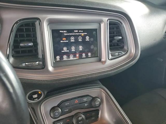2023 Dodge Challenger SXT