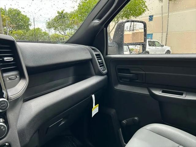 2025 Ram 5500 Tradesman/Big Horn