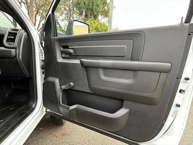2025 Ram 5500 Tradesman/Big Horn
