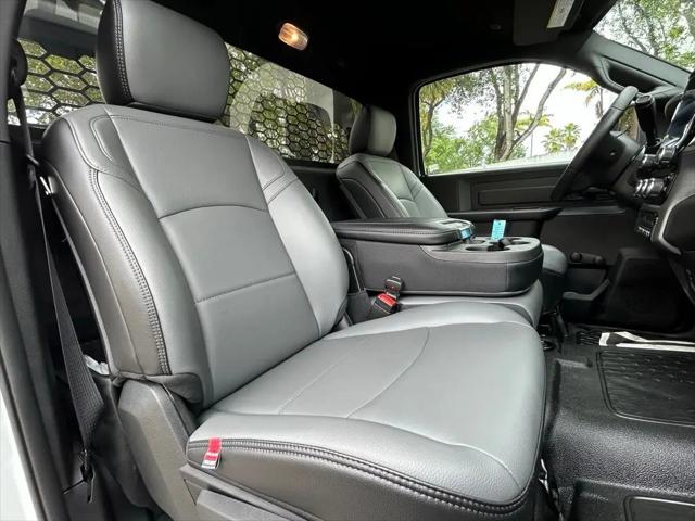 2025 Ram 5500 Tradesman/Big Horn