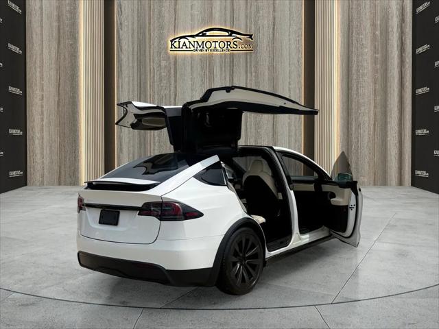 2023 Tesla Model X Standard Range
