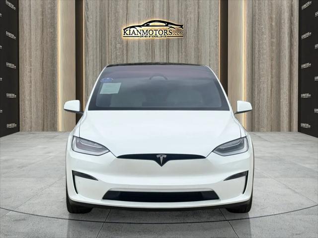 2023 Tesla Model X Standard Range