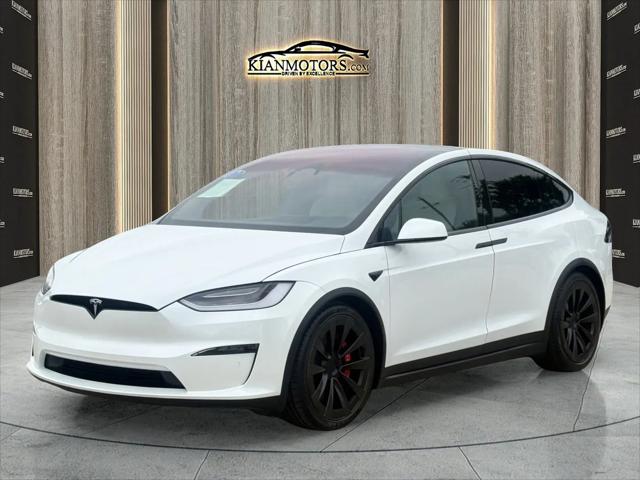 2023 Tesla Model X Standard Range