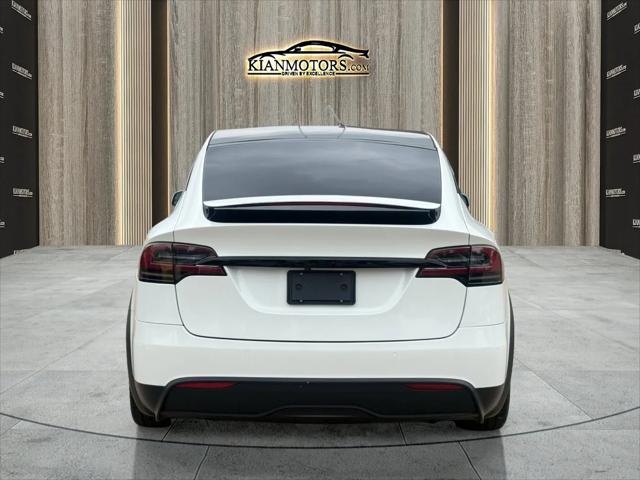 2023 Tesla Model X Standard Range