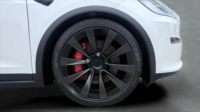 2023 Tesla Model X Standard Range