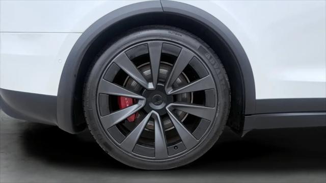 2023 Tesla Model X Standard Range