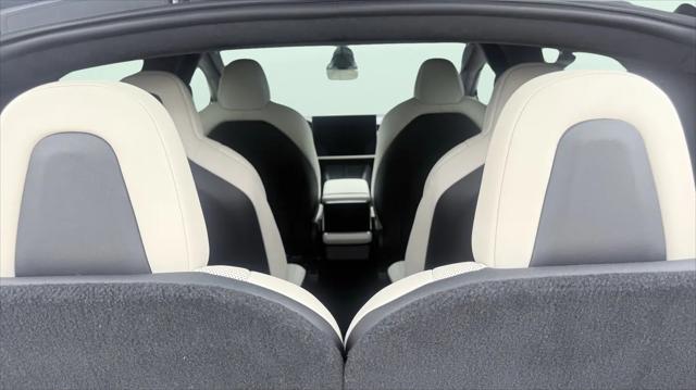 2023 Tesla Model X Standard Range