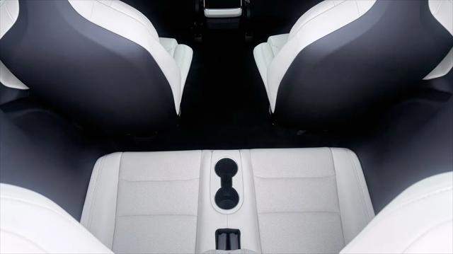 2023 Tesla Model X Standard Range