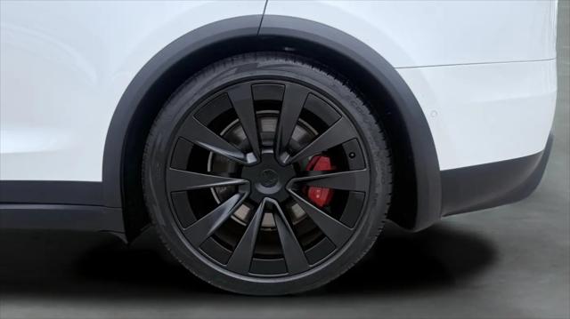 2023 Tesla Model X Standard Range