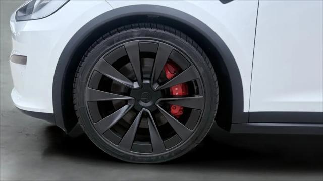 2023 Tesla Model X Standard Range