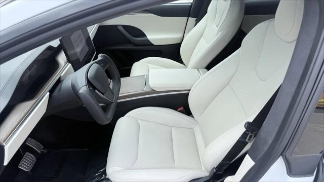 2023 Tesla Model X Standard Range