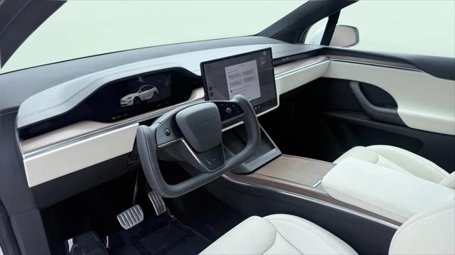 2023 Tesla Model X Standard Range