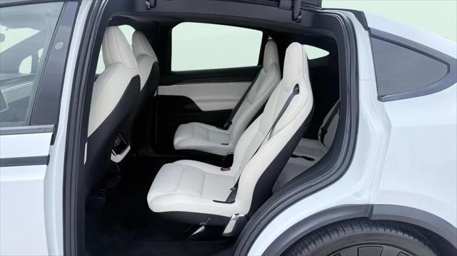 2023 Tesla Model X Standard Range