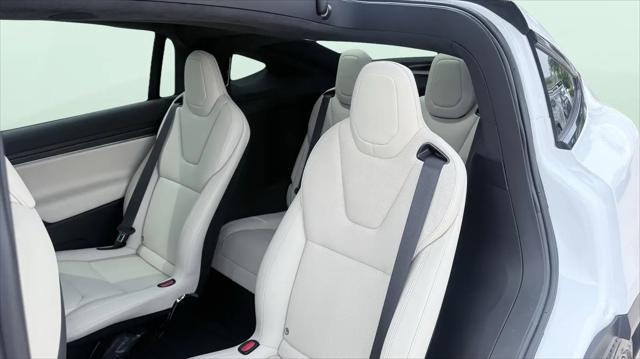 2023 Tesla Model X Standard Range