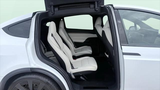 2023 Tesla Model X Standard Range