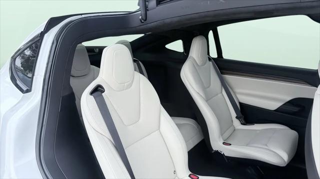 2023 Tesla Model X Standard Range